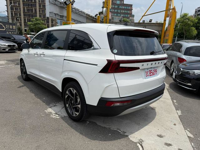 HYUNDAI現代 CUSTIN  第4張相片