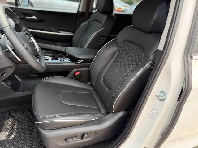 HYUNDAI現代 CUSTIN  第7張相片