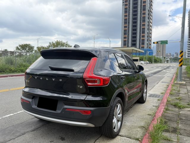 VOLVO富豪 XC40  第3張相片
