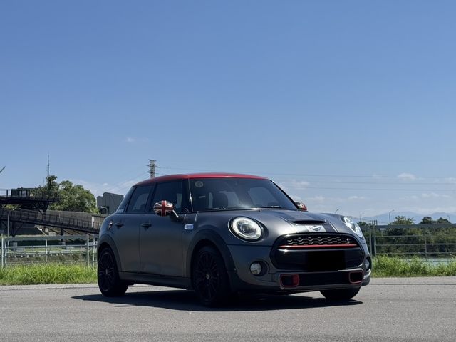 MINI迷你 COOPER S  第2張相片
