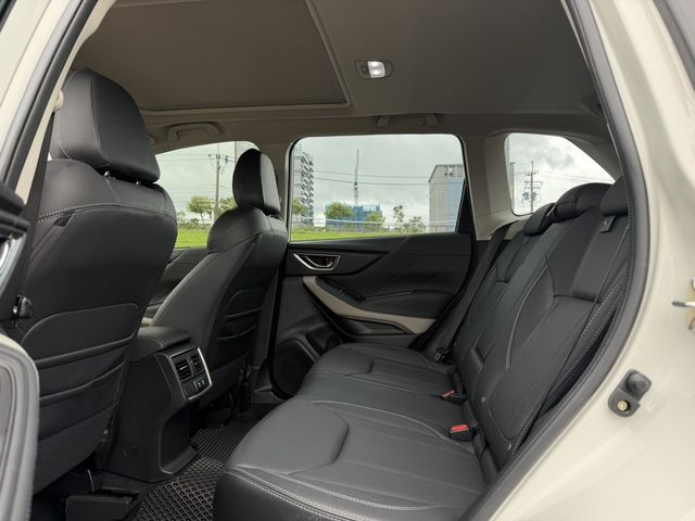 SUBARU速霸陸 FORESTER  第9張相片