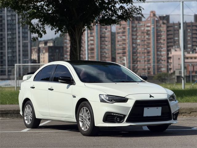 MITSUBISHI三菱 LANCER FORTIS  第3張相片