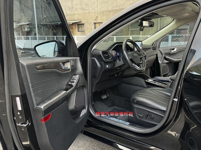 FORD福特 KUGA  第5張相片