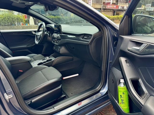 FORD福特 FOCUS  第8張相片
