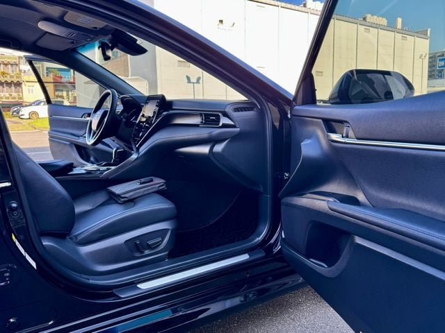TOYOTA豐田 CAMRY HYBRID  第9張相片