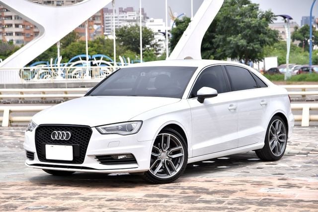 AUDI奧迪 A3 SEDAN  第1張相片