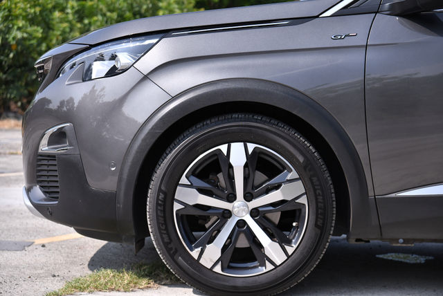 PEUGEOT寶獅 3008  第5張相片