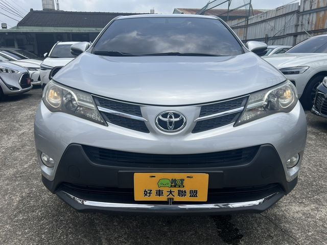 TOYOTA豐田 RAV4  第2張相片
