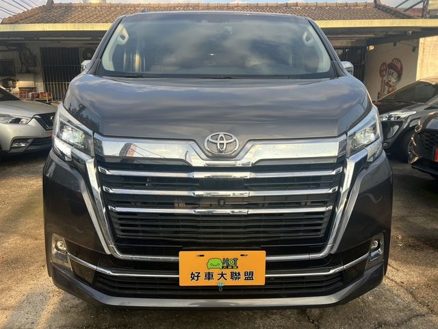 TOYOTA豐田 GRANVIA  第2張相片