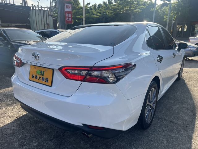 TOYOTA豐田 CAMRY  第6張相片