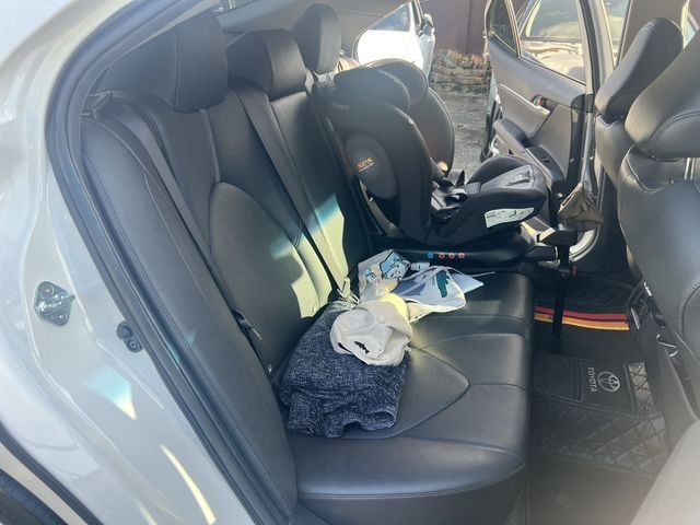 TOYOTA豐田 CAMRY  第9張相片