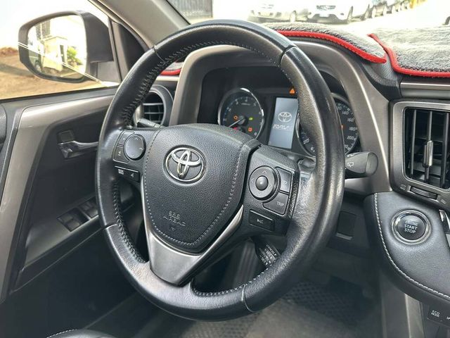 TOYOTA豐田 RAV4  第11張相片
