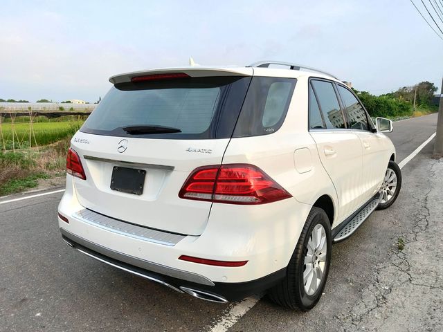 M-BENZ賓士 GLE 250D  第2張相片