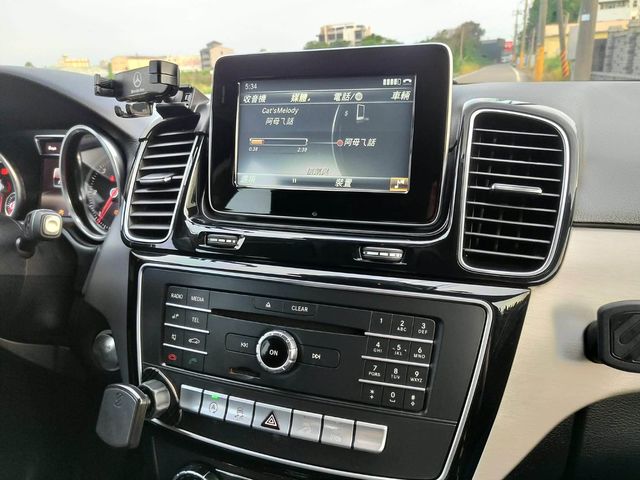 M-BENZ賓士 GLE 250D  第12張相片