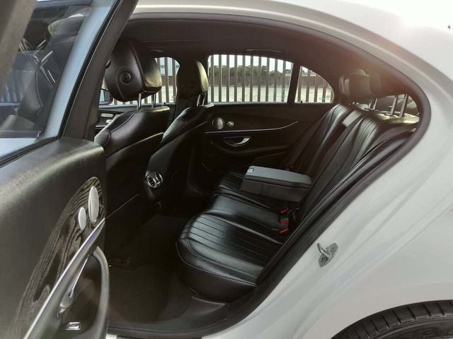 M-BENZ賓士 E300  第9張相片