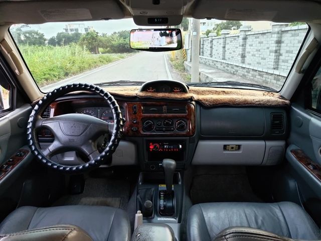 MITSUBISHI三菱 CHALLENGER  第5張相片