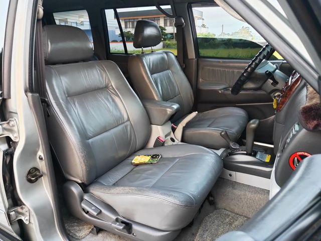 MITSUBISHI三菱 CHALLENGER  第14張相片