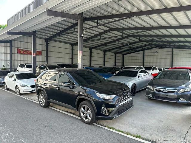 TOYOTA豐田 RAV4  第5張相片