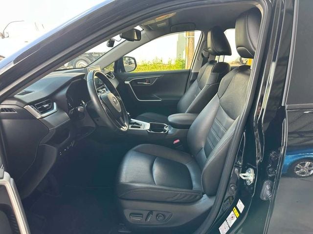 TOYOTA豐田 RAV4  第9張相片