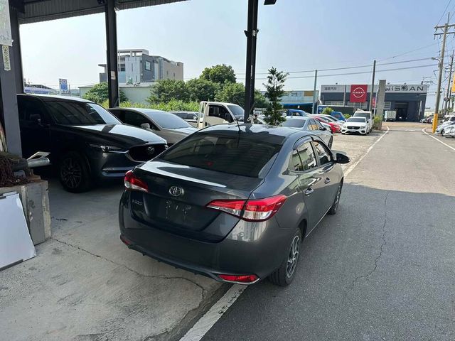 TOYOTA豐田 VIOS  第2張相片