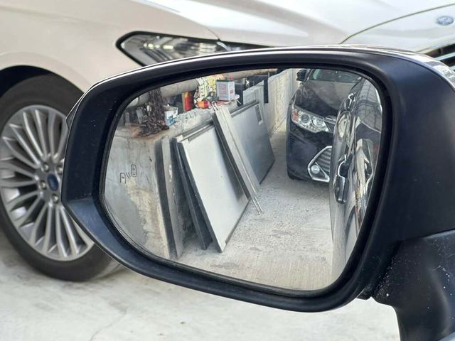 TOYOTA豐田 COROLLA CROSS  第8張相片