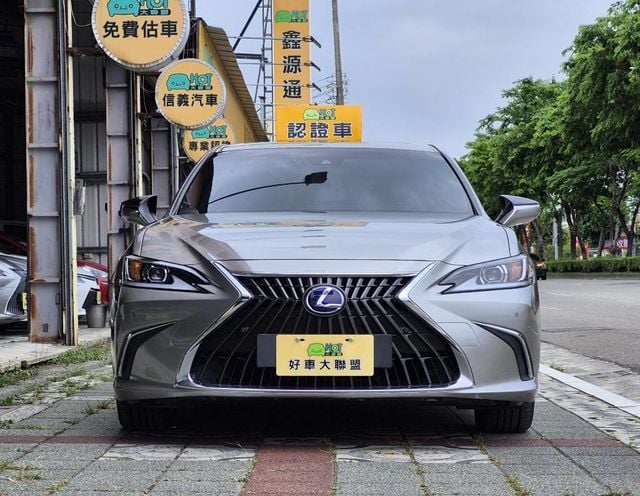 LEXUS凌志 ES300H  第3張相片