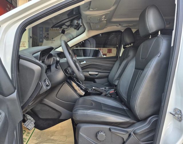 FORD福特 KUGA  第8張相片