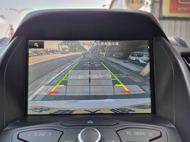FORD福特 KUGA  第16張相片