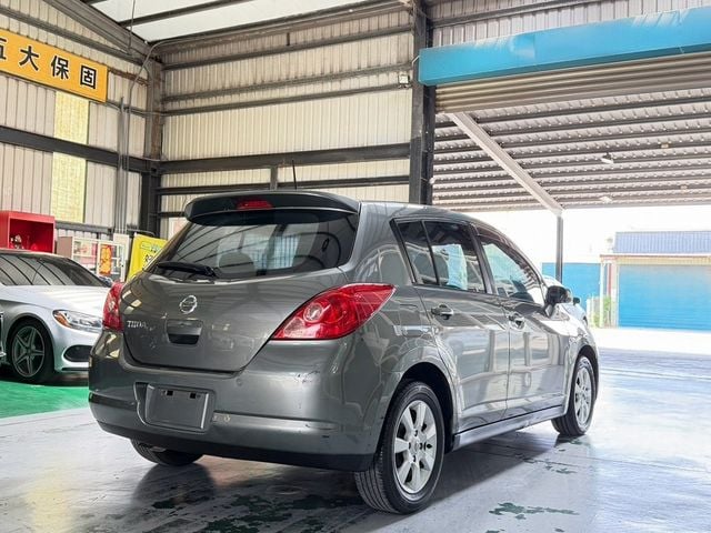 NISSAN日產 TIIDA  第2張相片