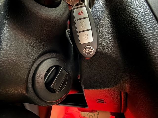 NISSAN日產 TIIDA  第12張相片