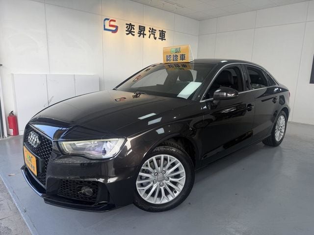 AUDI奧迪 A3 SEDAN  第1張相片