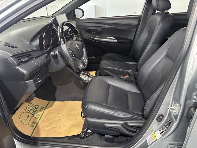 TOYOTA豐田 YARIS  第7張相片