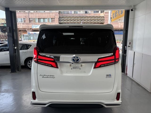 TOYOTA豐田 ALPHARD  第4張相片