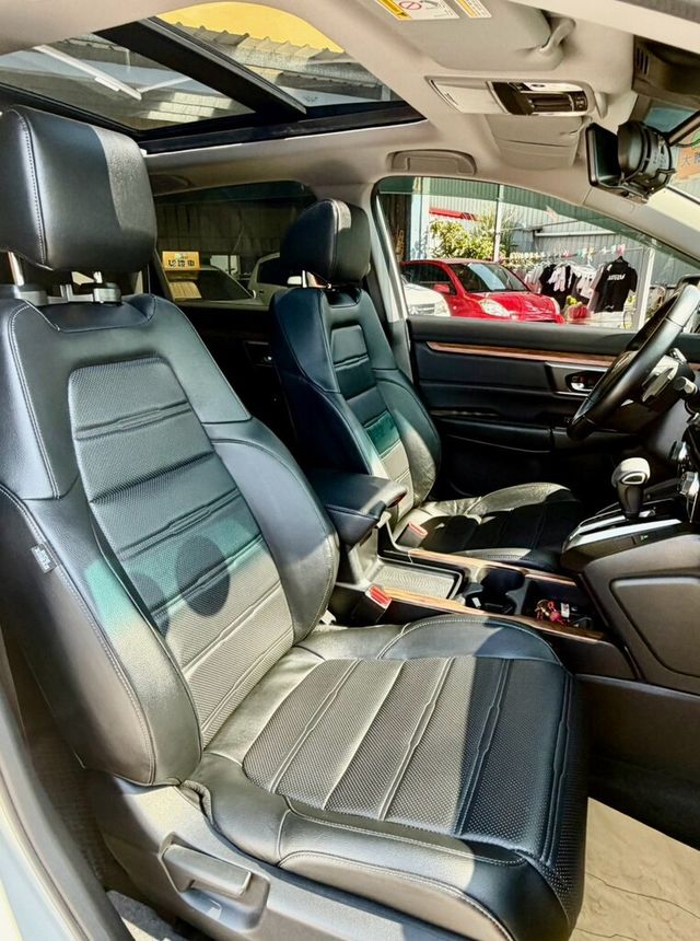 HONDA本田 CR-V  第11張相片