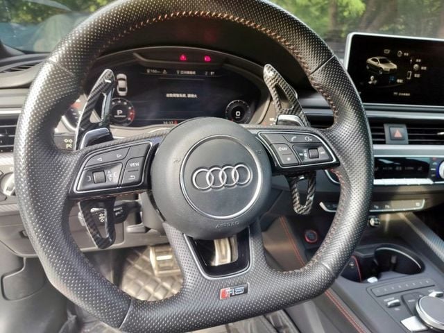 Audi RS5  第7張相片
