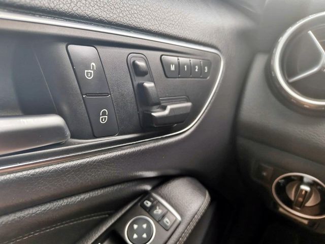Mercedes-Benz/賓士 GLA200d  第2張相片
