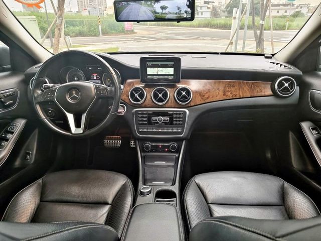 Mercedes-Benz/賓士 GLA200d  第10張相片