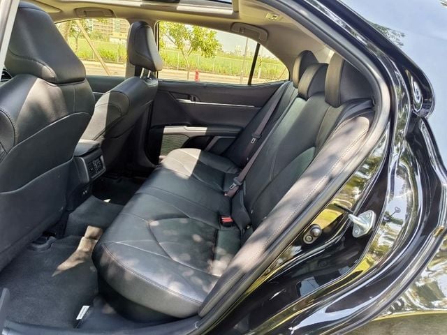 Toyota Camry  第12張相片