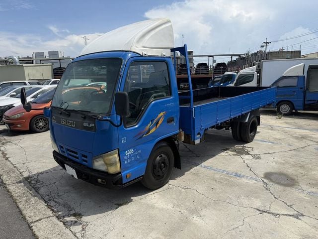 ISUZU五十鈴 ELF  第1張相片