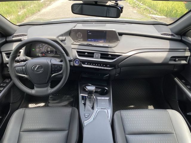 LEXUS凌志 UX250H  第12張相片