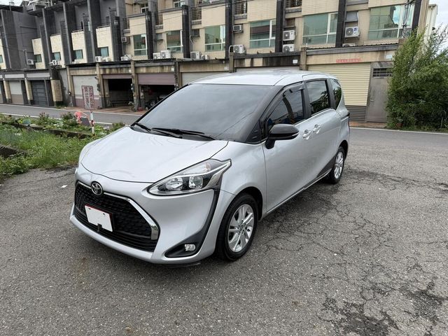 TOYOTA豐田 SIENTA  第1張相片