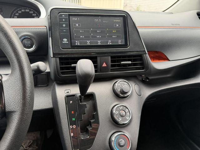 TOYOTA豐田 SIENTA  第8張相片