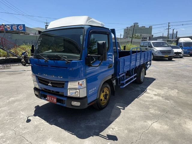 MITSUBISHI三菱 CANTER  第1張相片