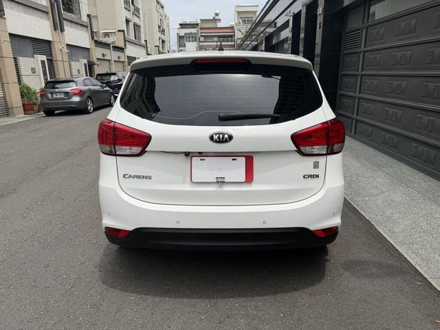 KIA起亞 CARENS  第19張相片