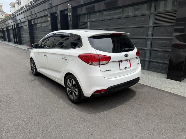 KIA起亞 CARENS  第20張相片