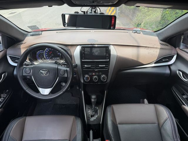 TOYOTA豐田 YARIS CROSSOVER  第16張相片