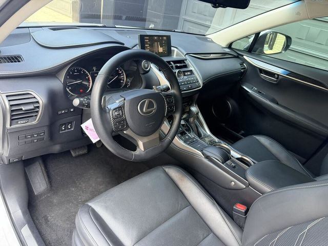 LEXUS凌志 NX200T  第11張相片