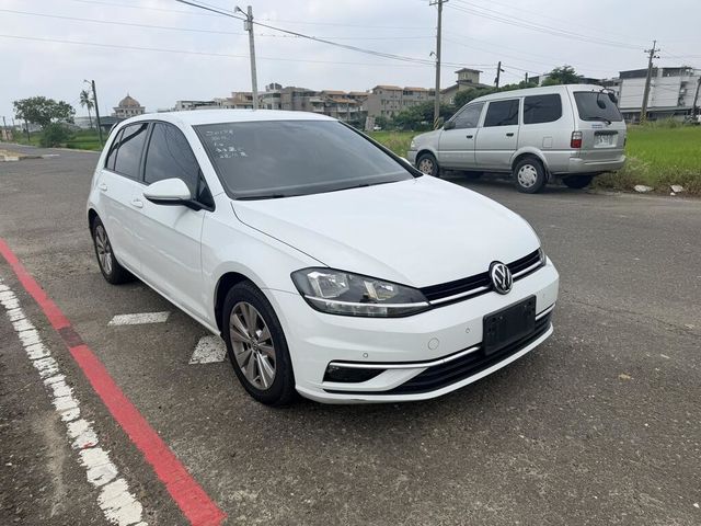 VOLKSWAGEN福斯 GOLF  第3張相片