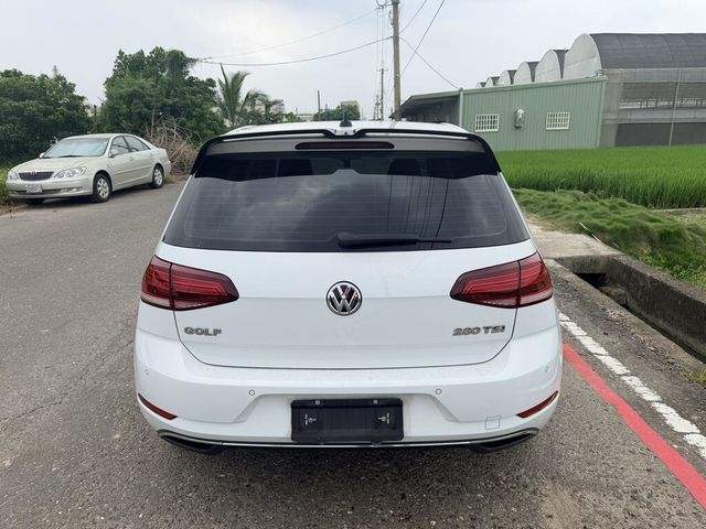 VOLKSWAGEN福斯 GOLF  第17張相片