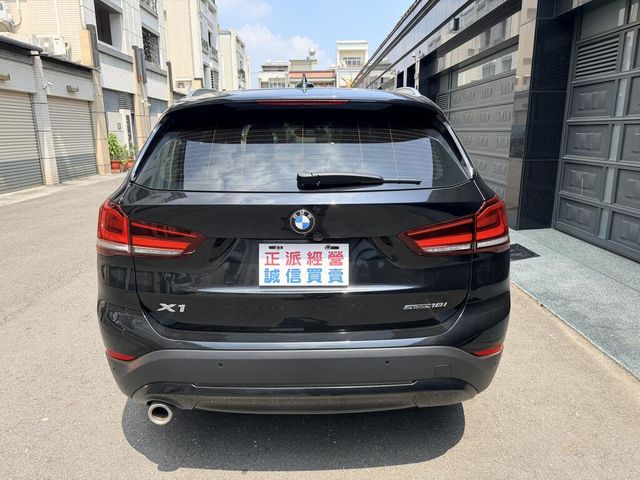 BMW寶馬 X1  第19張相片